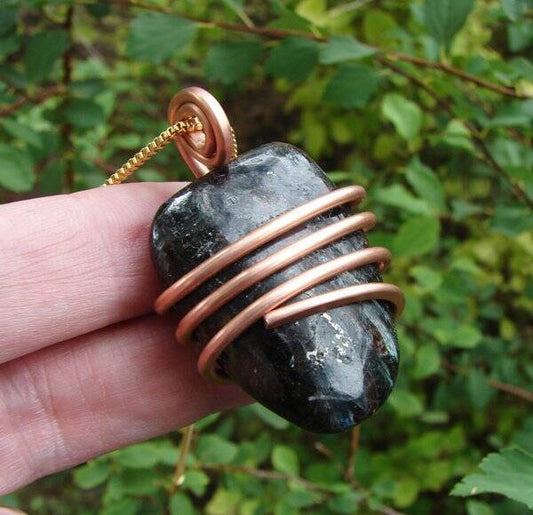 Natural Arfvedsonite Astrophyllite Pendant RUSSIAN Psychic Visions Crystal #12