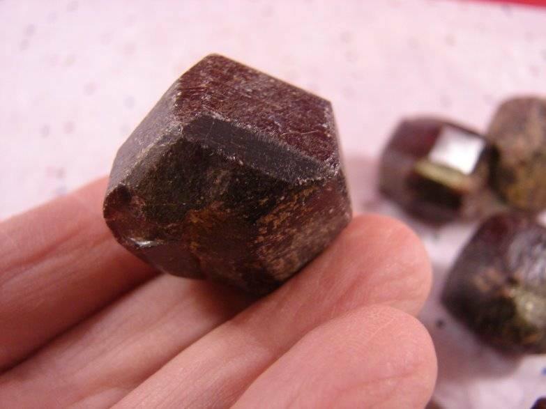 Carat Garnet Rough Blood Red Natural Almandine Crystal Mineral - Psychic Pathways