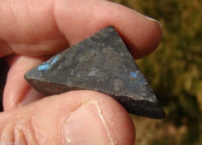 Genuine Galaxyite Pyramid Triangle Micro-Labradorite Crystal Ultra Rare - Psychic Pathways